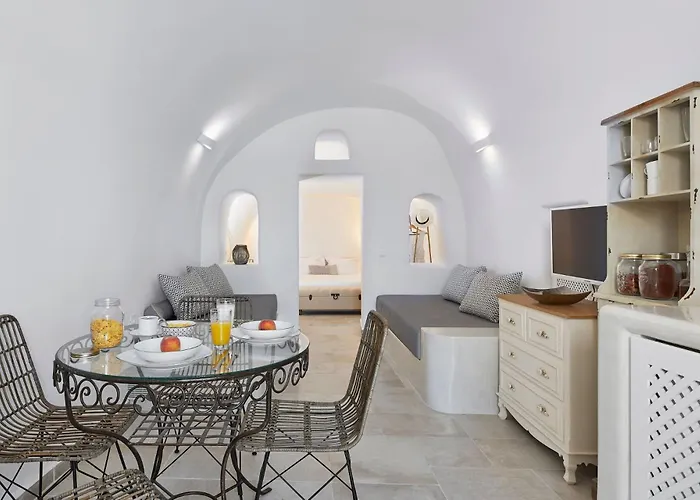 Villa Elegant Santorini House 1 Bedroom Caldera View-outdoor Hot Tholos (Santorini)