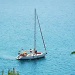 Villa Elegant Santorini House 1 Bedroom Caldera View-outdoor Hot