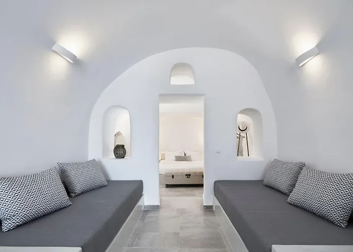 Elegant Santorini House 1 Bedroom Caldera View-outdoor Hot Villa Tholos (Santorini)